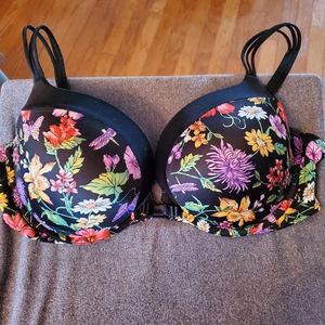 Victoria's Secret Very Sexy Push up bra